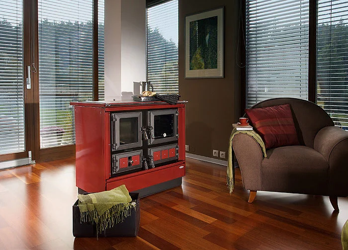 štedlinik Na Drva štedilnik In Kamin V Enem Model Moravia 9112 Rdec V Dnevni Sobi