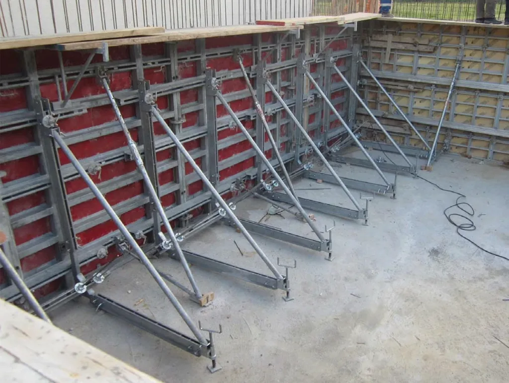 Opazni Sistemi National Opazi Za Betonske Zidove Skarpe Podporni Zid