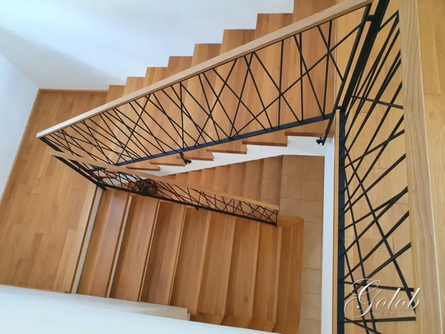 Notranje ograje z umetniškim prepletom linij – Ograje Golob Notranje Ograje Preplet Linij Golob