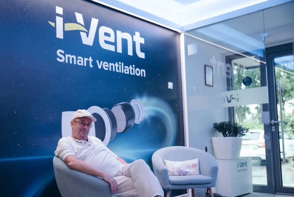 Ivent Gojc V Sedezni V Prostorih Pametno Prezracevanje