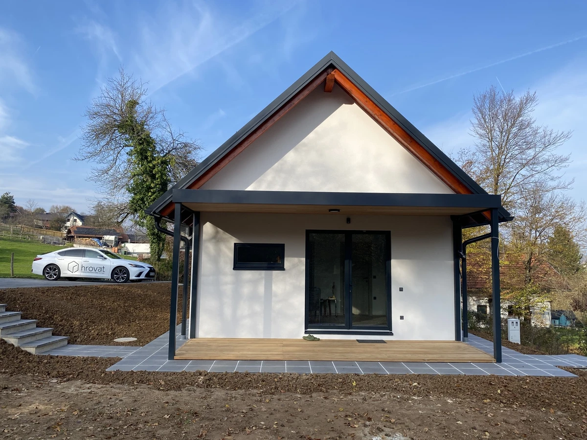 Novica Modularna Hisa Cubie Hrovat