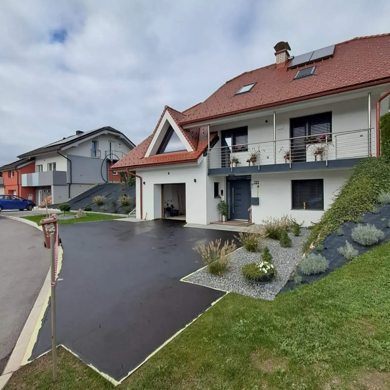 Obnovitveno Sredstvo Za Asfaltne Površine Webp 03