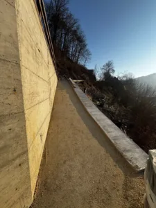 Podporni Zid Masivni Betonski Zid Teren Klemencic