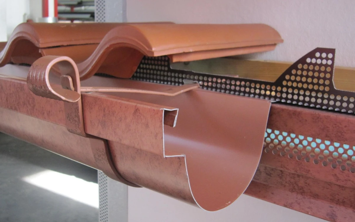 Zlebovi Gric Stresni Zleb Obrobe Kapne Resetke